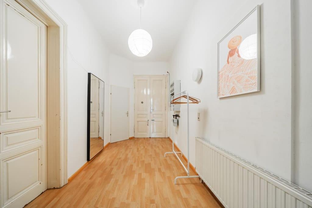 Zentrale Wohnung Fuer Entdecker 维也纳 外观 照片